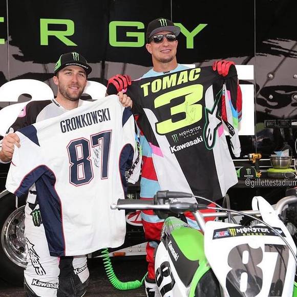 Meet your Posher, Amber - Picture 1 of 1